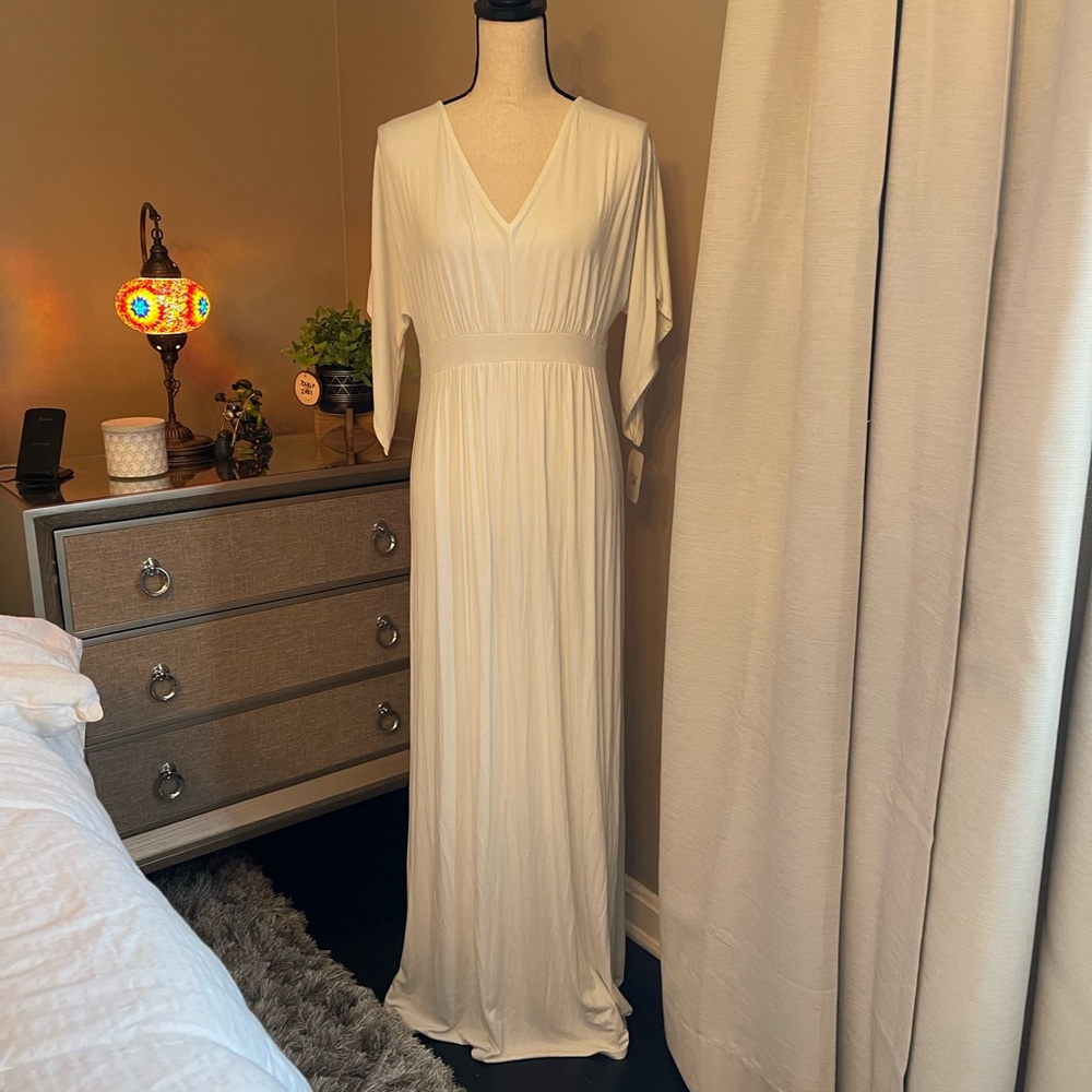 Sold Duster Short Sleeve Knit Maternity Dress